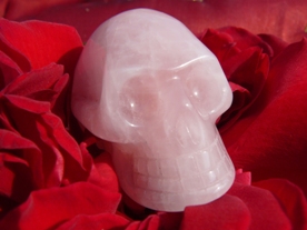 rózsakvarc koponya
