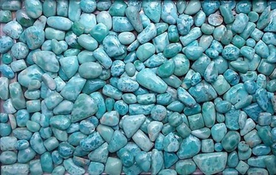 larimar cabochonok
