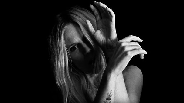 1115myrkur