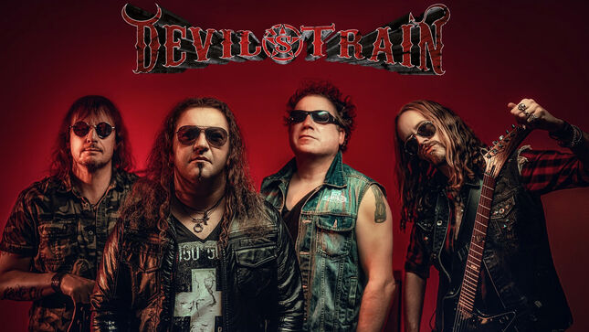 0410devilstrain
