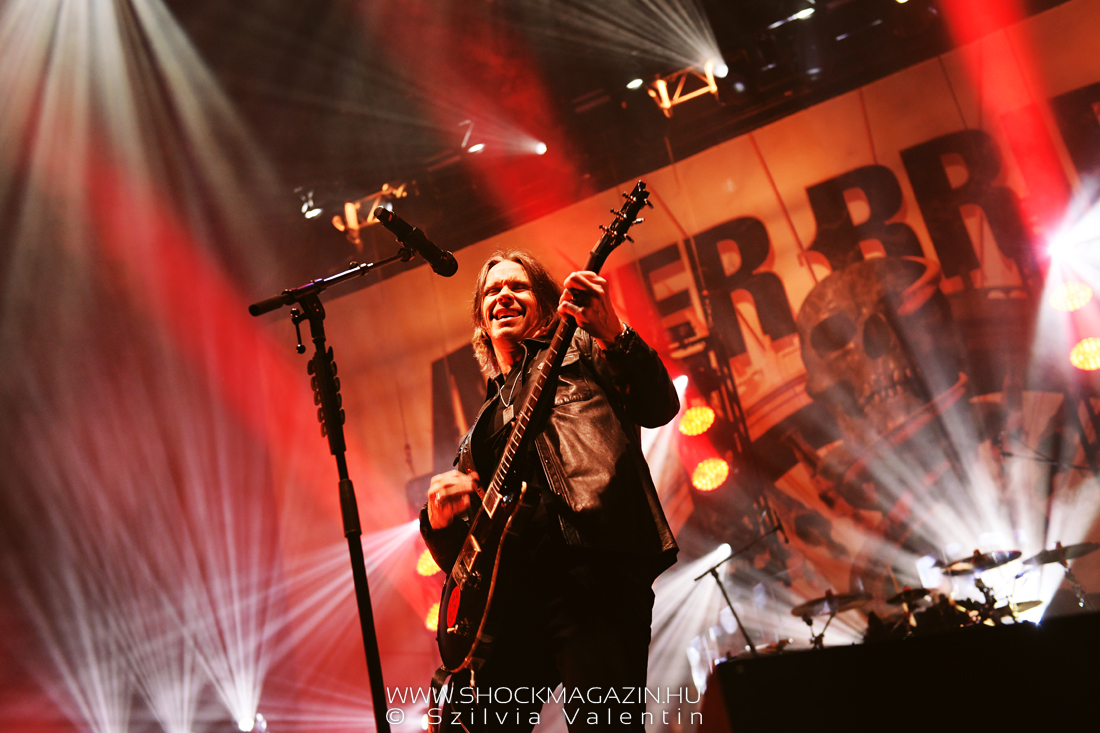 alter_bridge_k2022_05