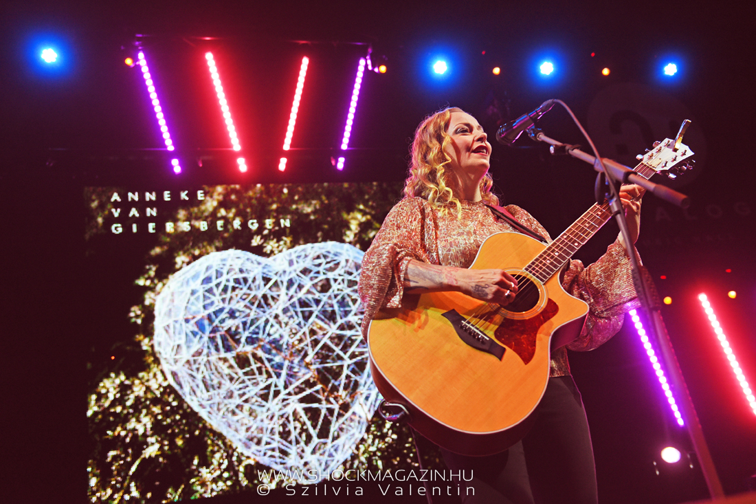 anneke_van_giersbergen_k2022_03
