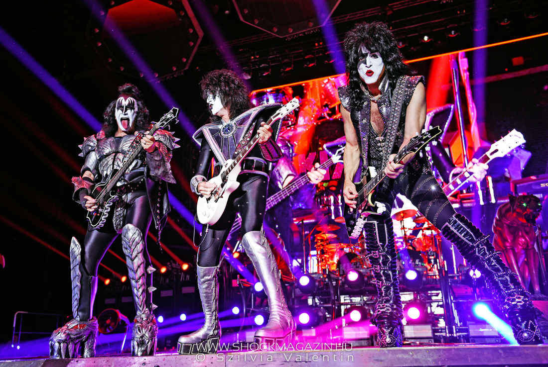 kiss_k2022_01