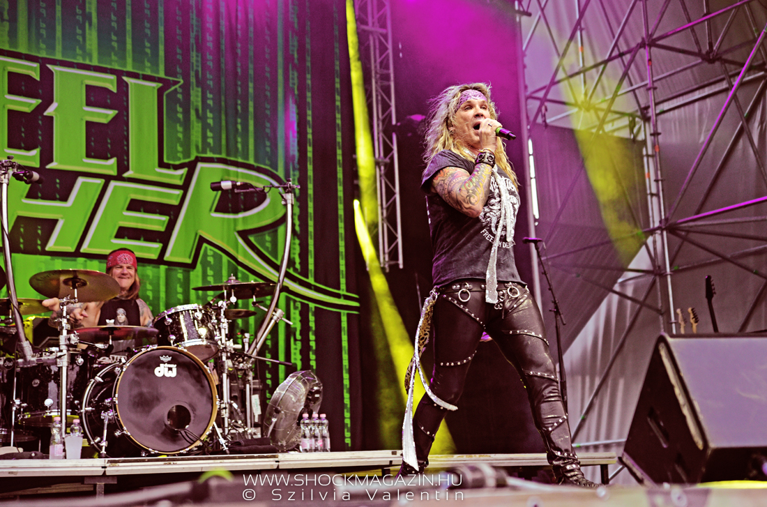 steel_panther_k2022_04