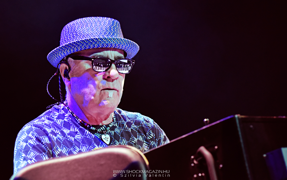 santana_k2025_10