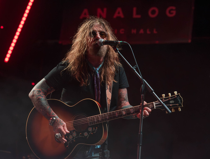 johncorabi_5