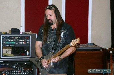 Lillian Axe